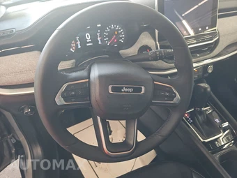 2023 Jeep Compass Latitude Lux - miniatura 10