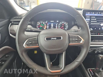 2023 Jeep Compass Latitude Lux - miniatura 10