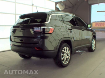 2023 Jeep Compass Latitude Lux - miniatura 4