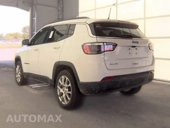 2023 Jeep Compass Latitude Lux - miniatura 8