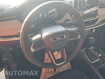 2023 Jeep Compass Latitude Lux - miniatura 10