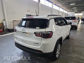 2023 Jeep Compass Latitude Lux - miniatura 2
