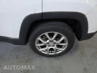 2023 Jeep Compass Latitude Lux - miniatura 27
