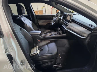 2023 Jeep Compass Latitude Lux - miniatura 4