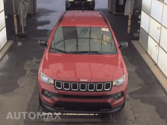 2023 Jeep Compass Latitude Lux - miniatura 2