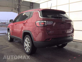 2023 Jeep Compass Latitude Lux - miniatura 6