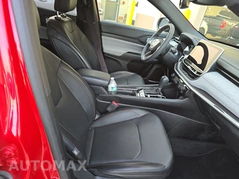 2023 Jeep Compass Latitude Lux - miniatura 8