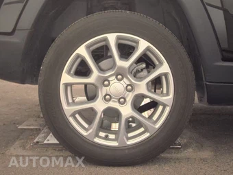 2023 Jeep Compass Latitude Lux - miniatura 11