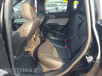 2023 Jeep Compass Latitude Lux - miniatura 19
