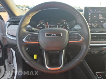 2023 Jeep Compass Latitude Lux - miniatura 10