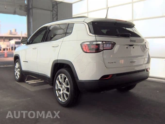 2023 Jeep Compass Latitude Lux - miniatura 6