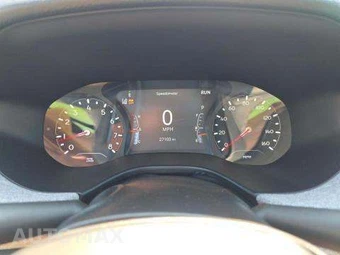 2023 Jeep Compass Latitude Lux - miniatura 10