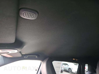 2023 Jeep Compass Latitude Lux - miniatura 11