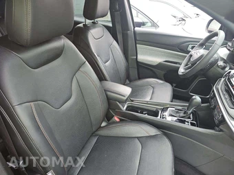 2023 Jeep Compass Latitude Lux - miniatura 18