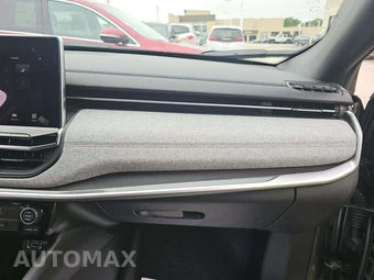 2023 Jeep Compass Latitude Lux - miniatura 19