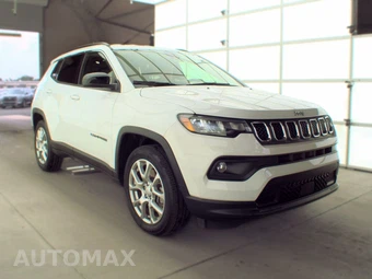 2023 Jeep Compass Latitude Lux - miniatura 3
