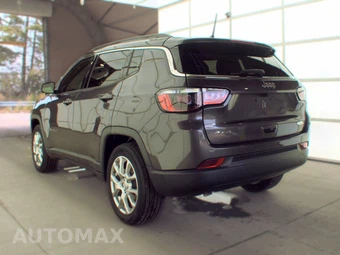 2023 Jeep Compass Latitude Lux - miniatura 6