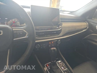 2023 Jeep Compass Latitude Lux - miniatura 11