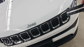 2023 Jeep Compass Latitude Lux - miniatura 25