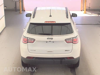 2023 Jeep Compass Latitude Lux - miniatura 5