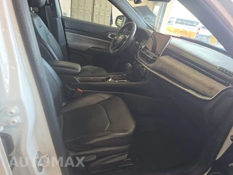 2023 Jeep Compass Latitude Lux - miniatura 8