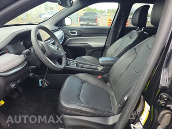2023 Jeep Compass Latitude Lux - miniatura 7