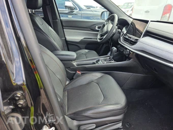 2023 Jeep Compass Latitude Lux - miniatura 8