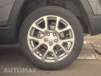 2023 Jeep Compass Latitude Lux - miniatura 12
