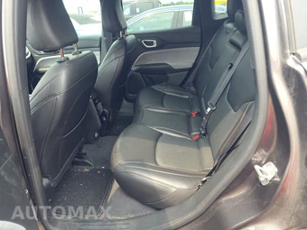 2023 Jeep Compass Latitude Lux - miniatura 19