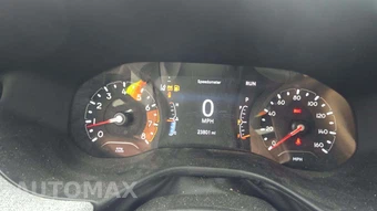 2023 Jeep Compass Latitude Lux - miniatura 25