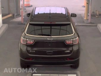 2023 Jeep Compass Latitude Lux - miniatura 6