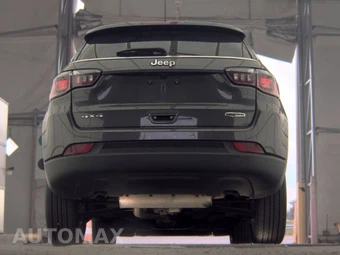 2023 Jeep Compass Latitude Lux - miniatura 7