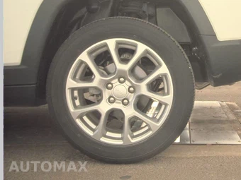 2023 Jeep Compass Latitude Lux - miniatura 12