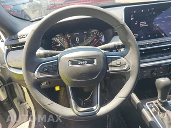 2023 Jeep Compass Latitude Lux - miniatura 16