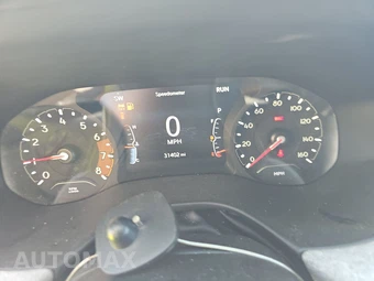 2023 Jeep Compass Latitude Lux - miniatura 18