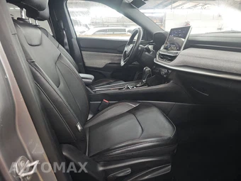 2023 Jeep Compass Latitude Lux - miniatura 8