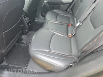 2023 Jeep Compass Latitude Lux - miniatura 13