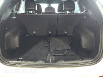 2023 Jeep Compass Latitude Lux - miniatura 16