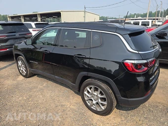 2023 Jeep Compass Latitude Lux - miniatura 6