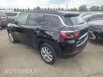 2023 Jeep Compass Latitude Lux - miniatura 6
