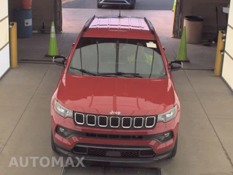 2023 Jeep Compass Latitude Lux - miniatura 2