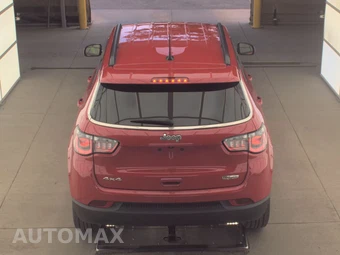2023 Jeep Compass Latitude Lux - miniatura 5