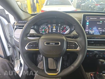 2023 Jeep Compass Limited – miniatura 10