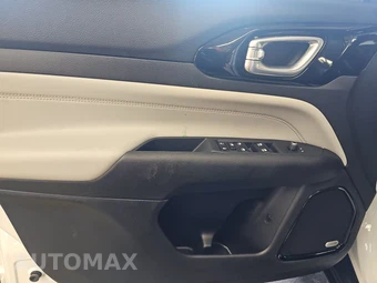 2023 Jeep Compass Limited - miniatura 9