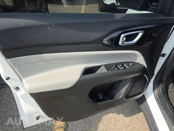 2023 Jeep Compass Limited - miniatura 15
