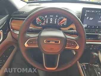 2023 Jeep Compass Limited - miniatura 10
