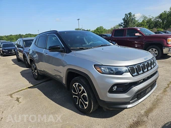 2023 Jeep Compass Limited - miniatura 3
