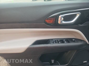 2023 Jeep Compass Limited - miniatura 9