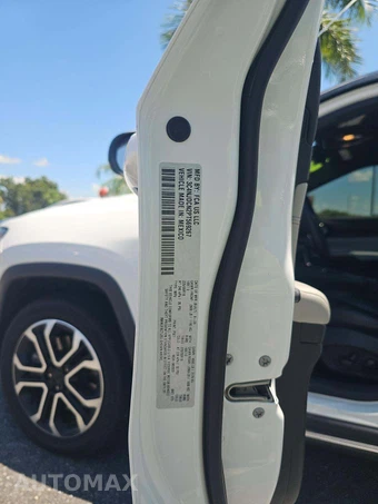 2023 Jeep Compass Limited - miniatura 2