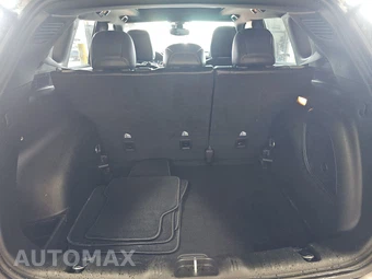 2023 Jeep Compass Limited - miniatura 16